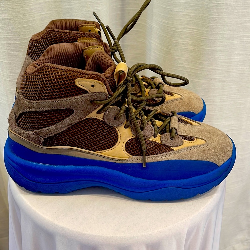 Yeezy desert boots